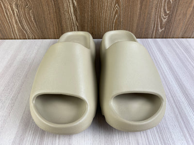 Yeezy Slides Bone