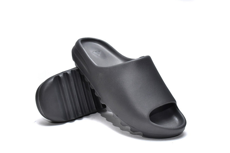 Yeezy Slides Onyx