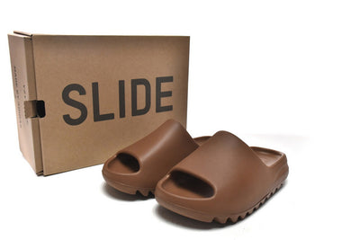 Yeezy Slides Flax