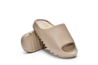 Yeezy Slides Pure