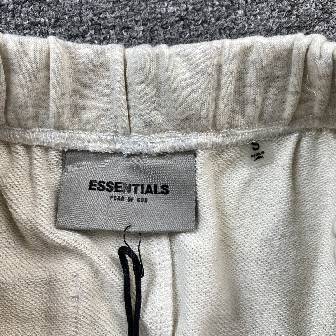 Essentials Shorts