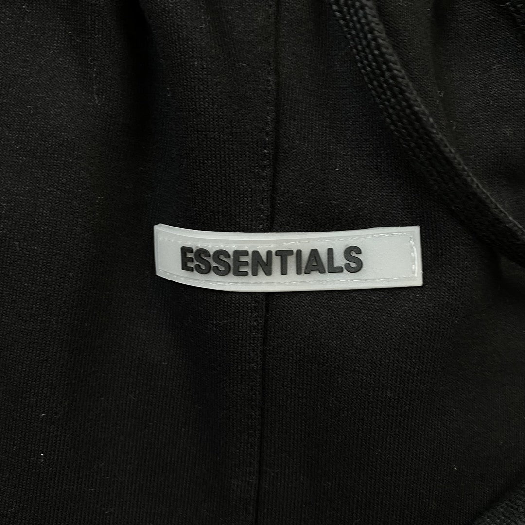 Essentials Shorts