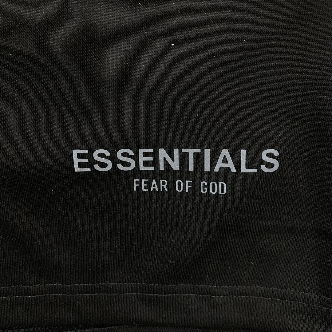 Essentials Shorts