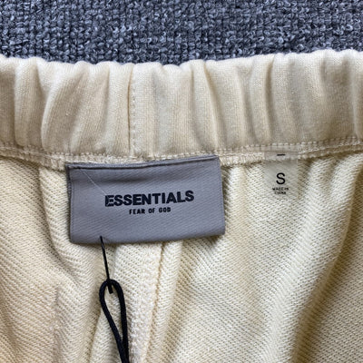 Essentials Shorts