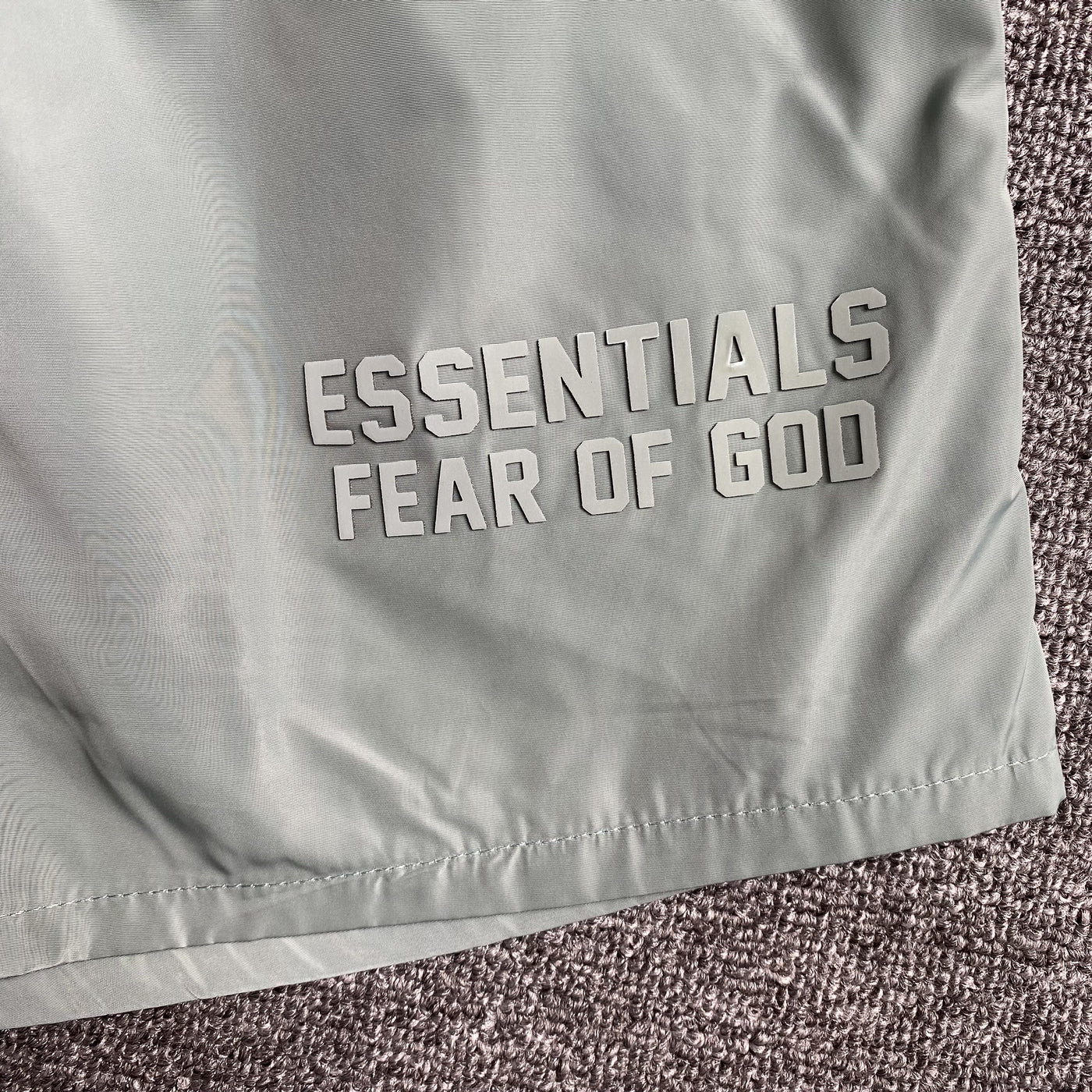 Essentials Shorts