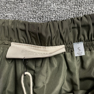 Essentials Shorts