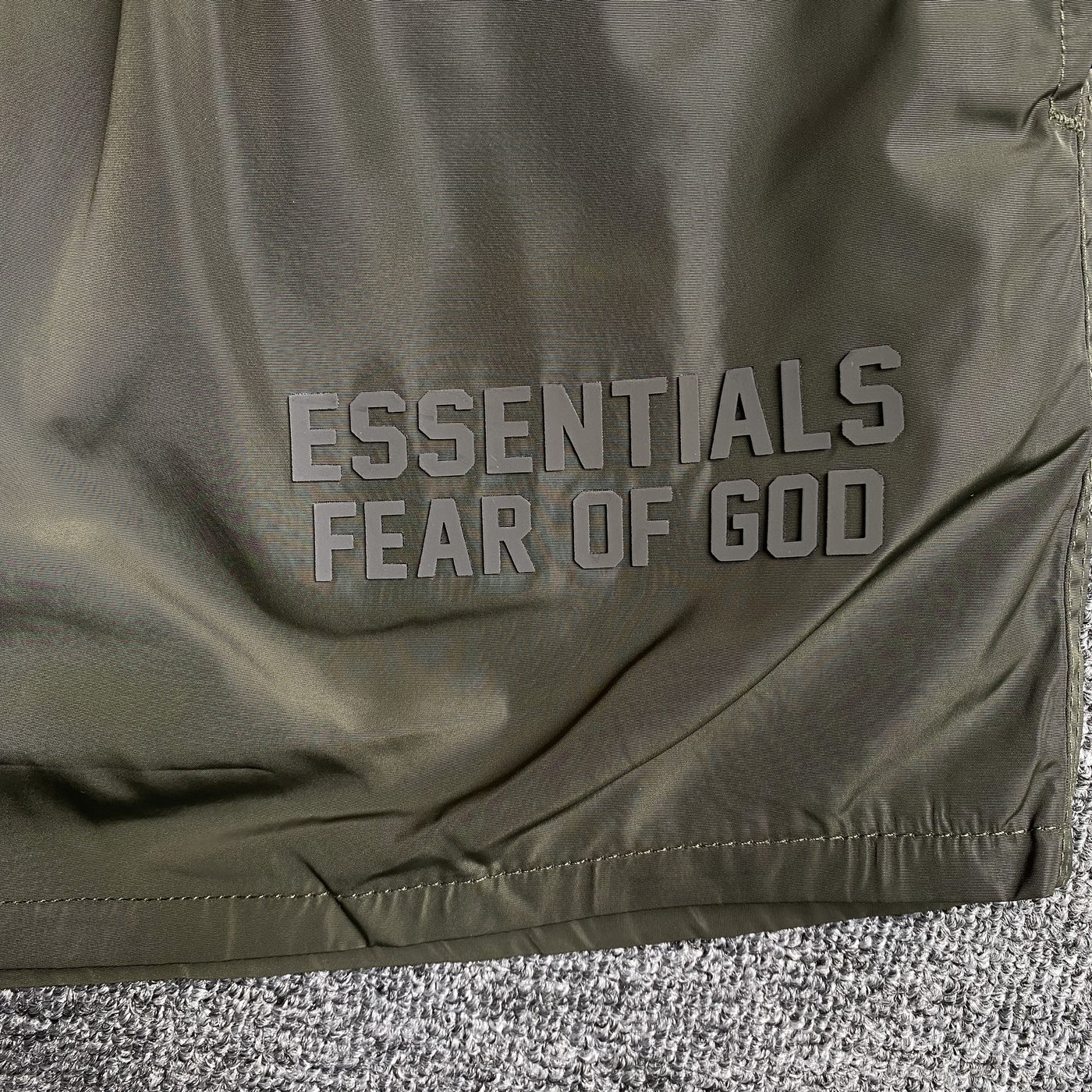 Essentials Shorts