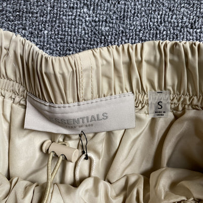 Essentials Shorts
