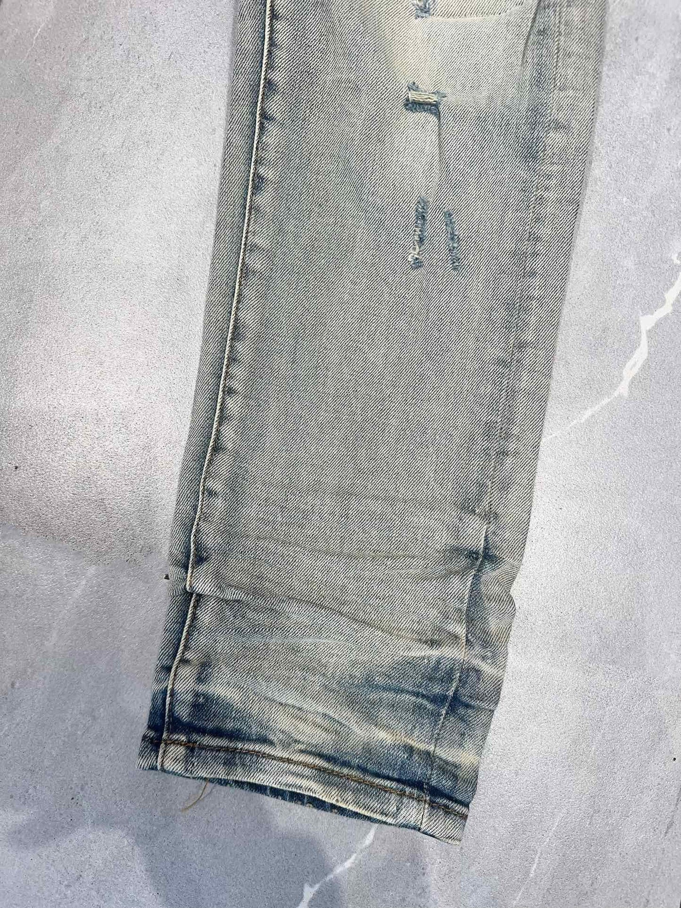 Amiri Jeans