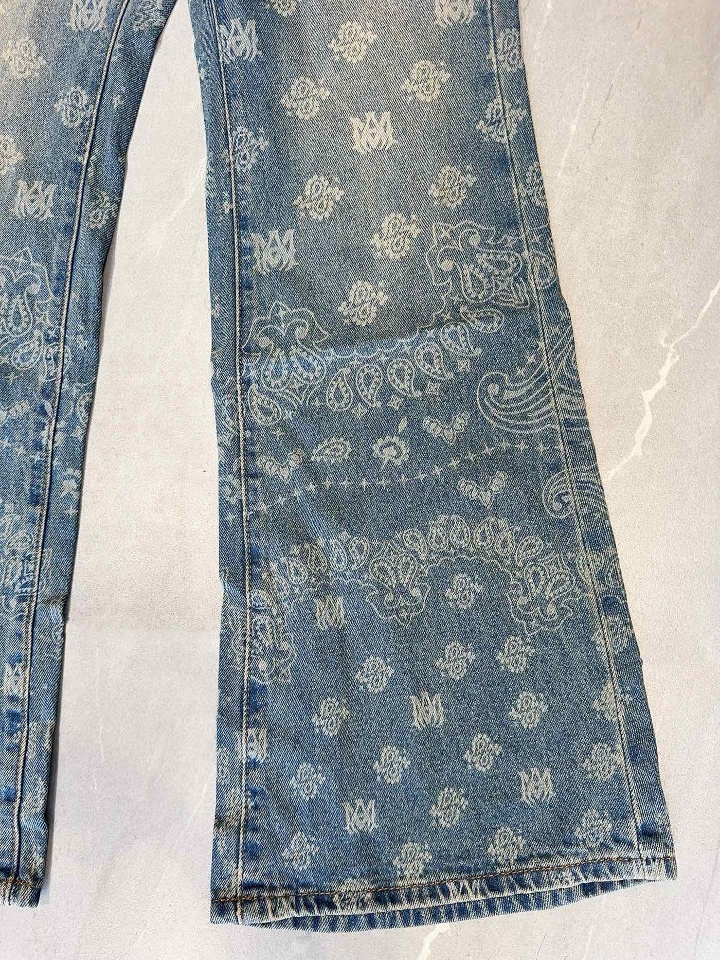 Amiri Jeans