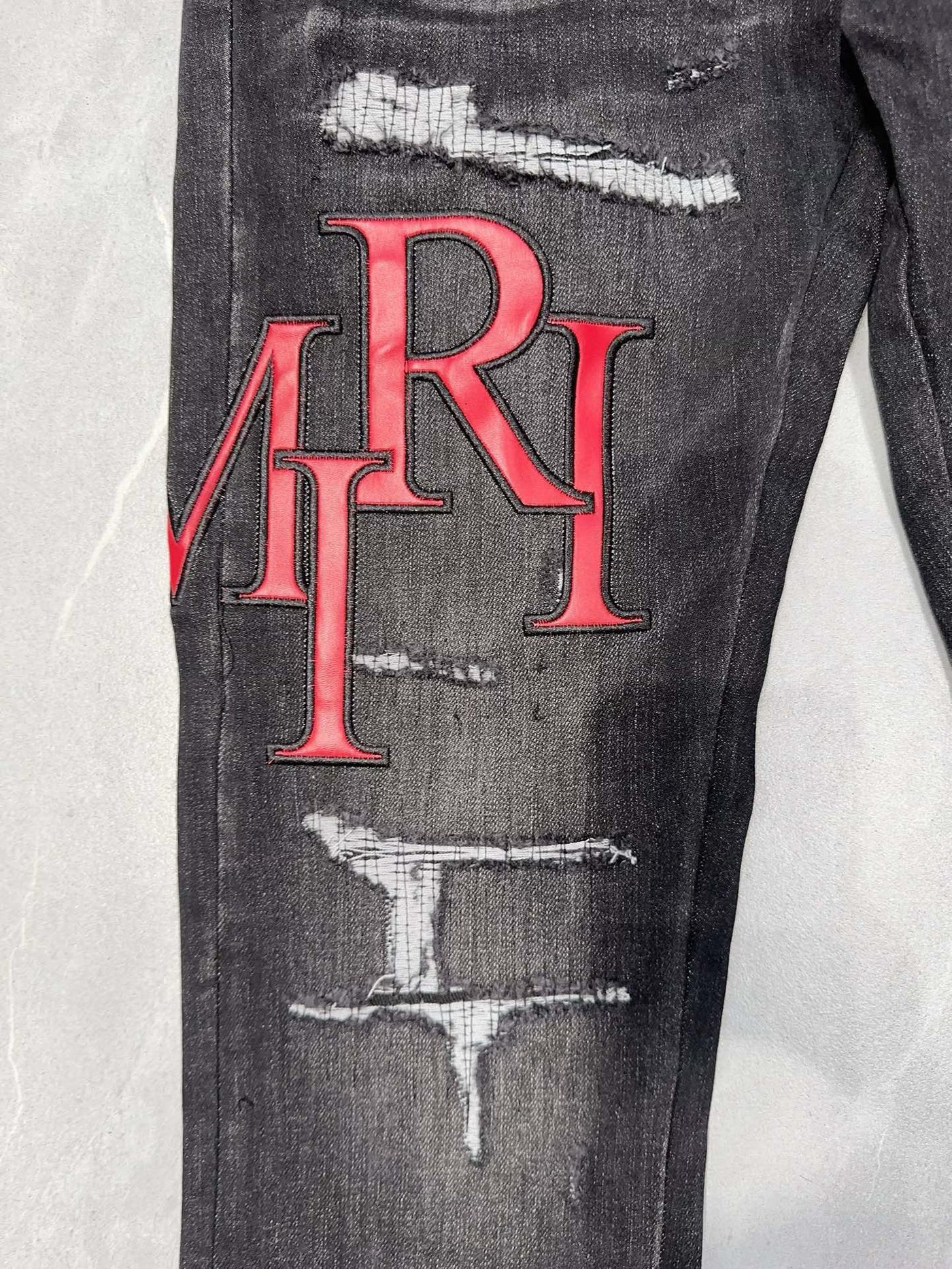 Amiri Jeans