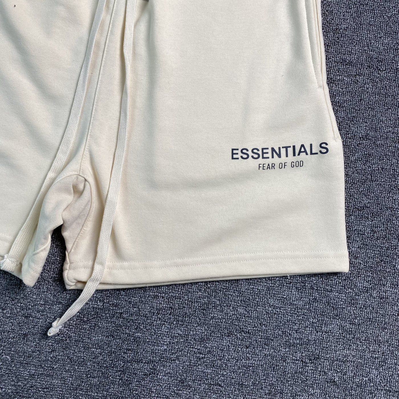 Essentials Shorts