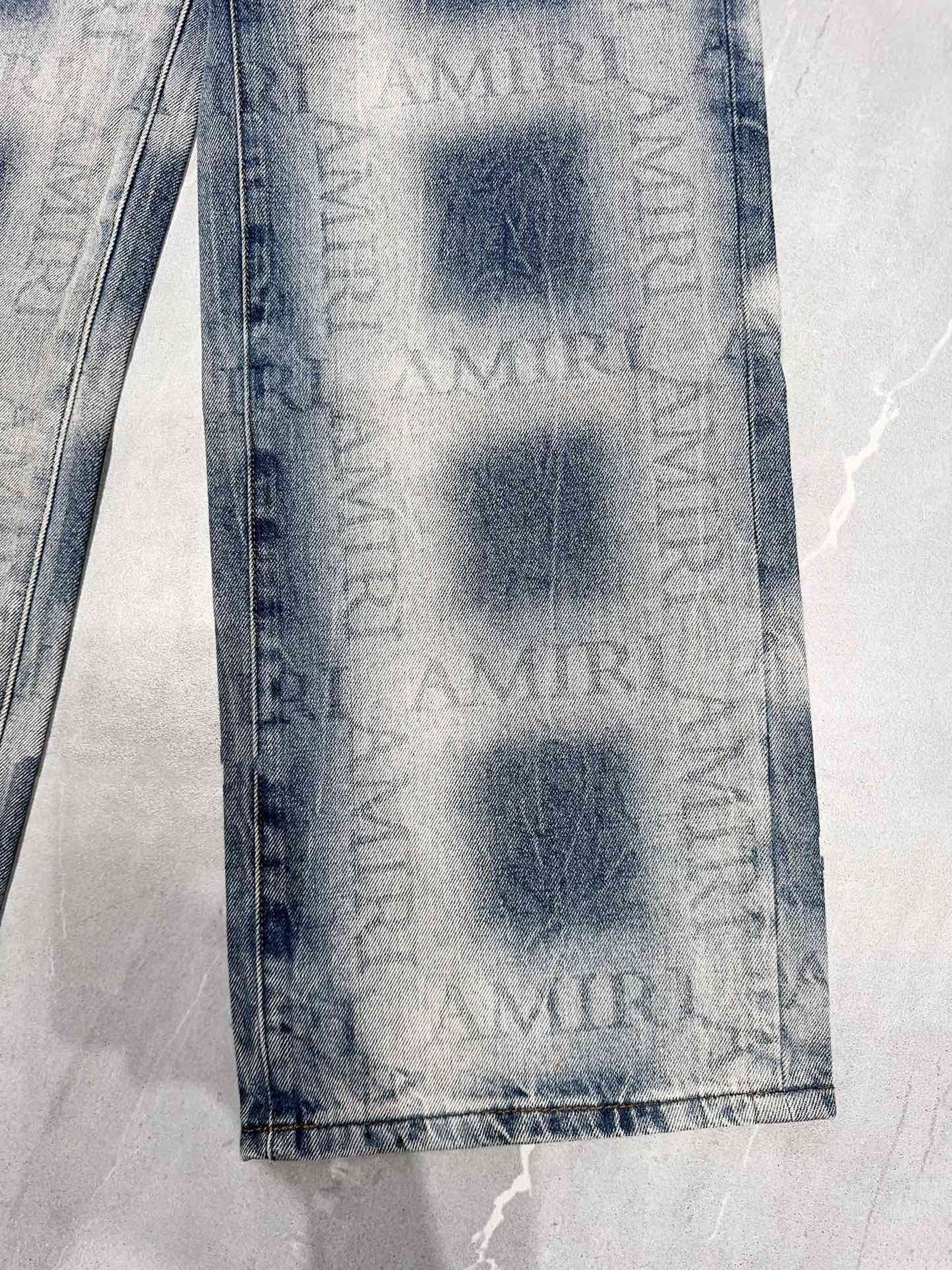 Amiri Jeans