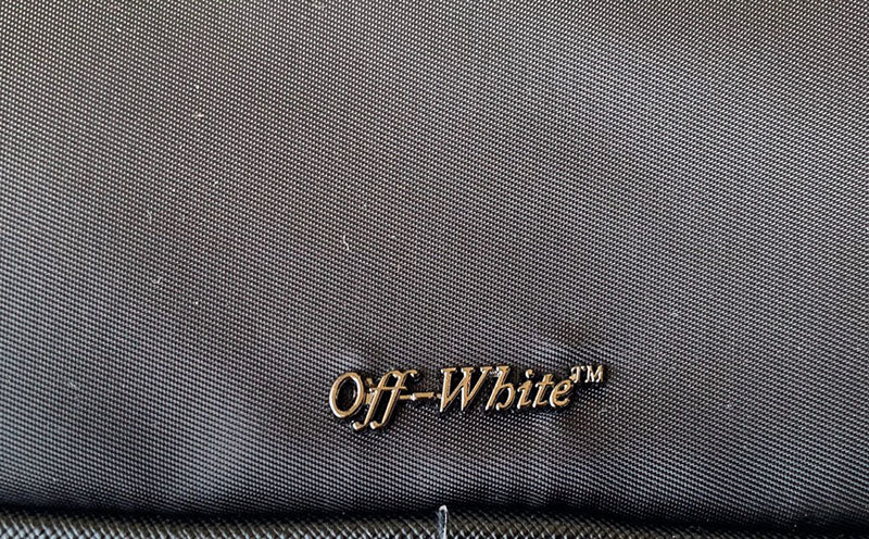 Off-White Pack